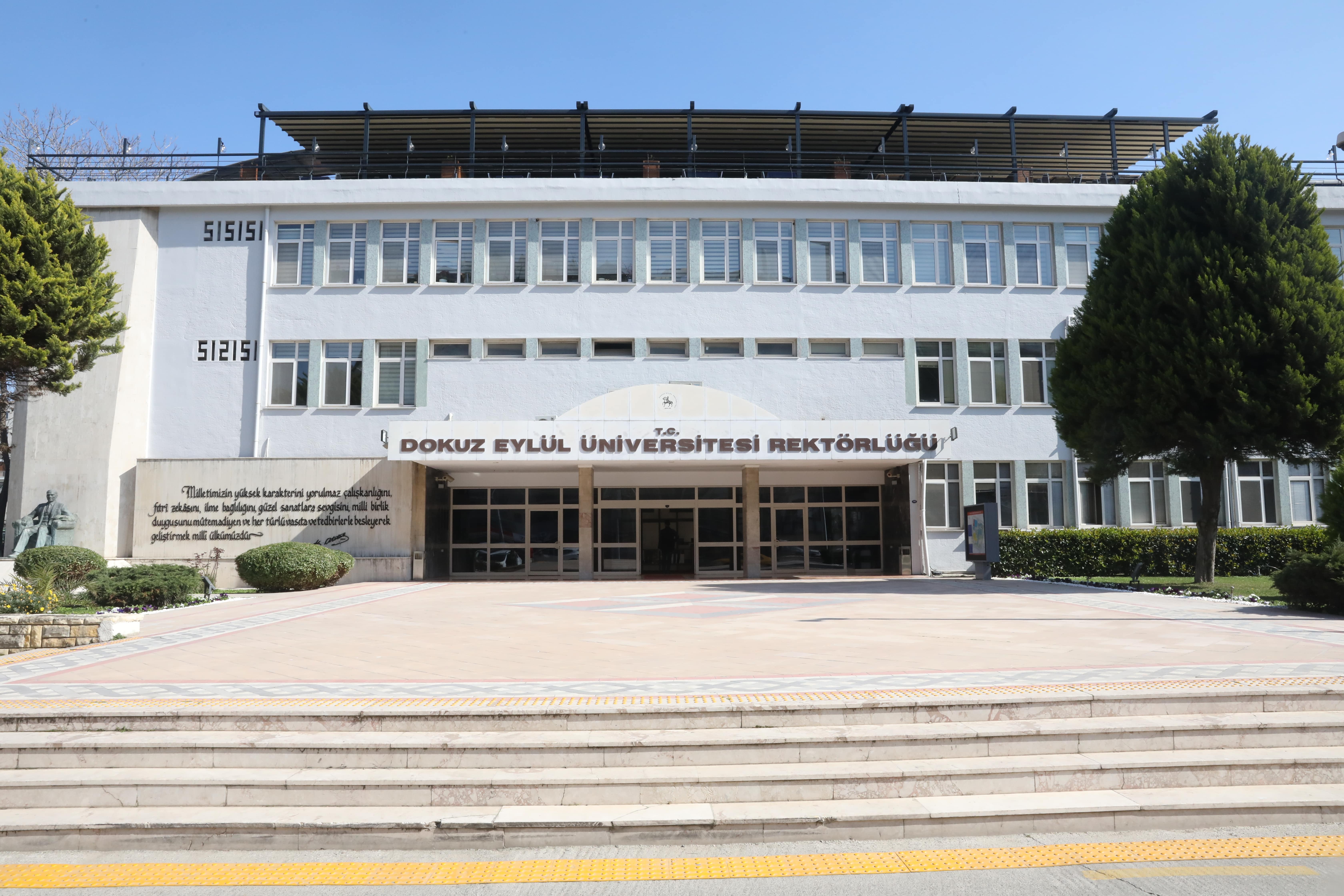 Dokuz Eylül Üniversitesi Hakkında Her Şey